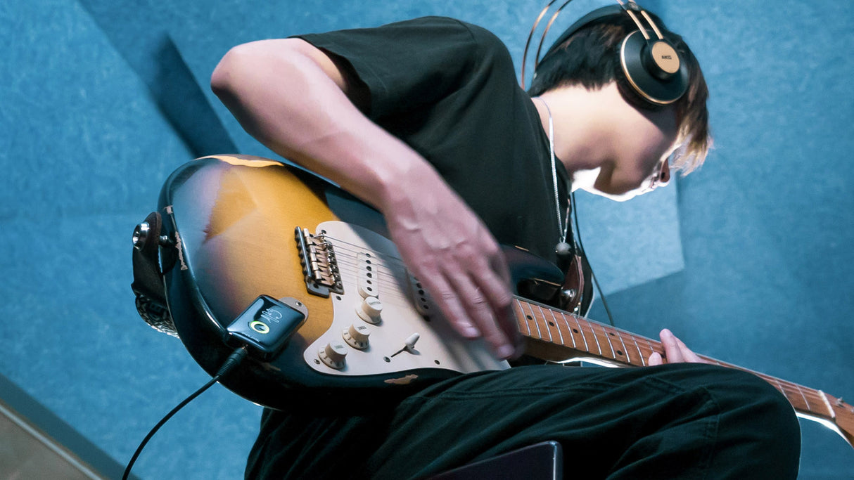 NUX Mighty Plug Modelling Guitar and Bass Headphone Amplifier