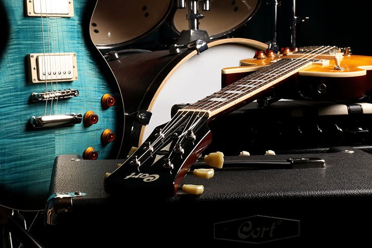 CORT CR250 Electric Guitar with Bag