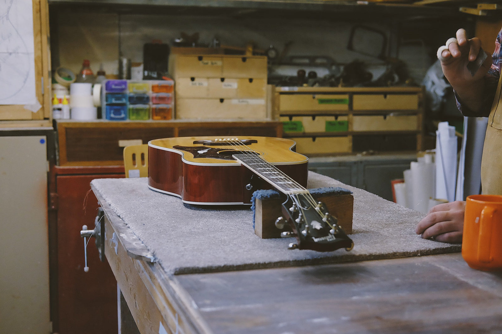 What is a Guitar Luthier?
